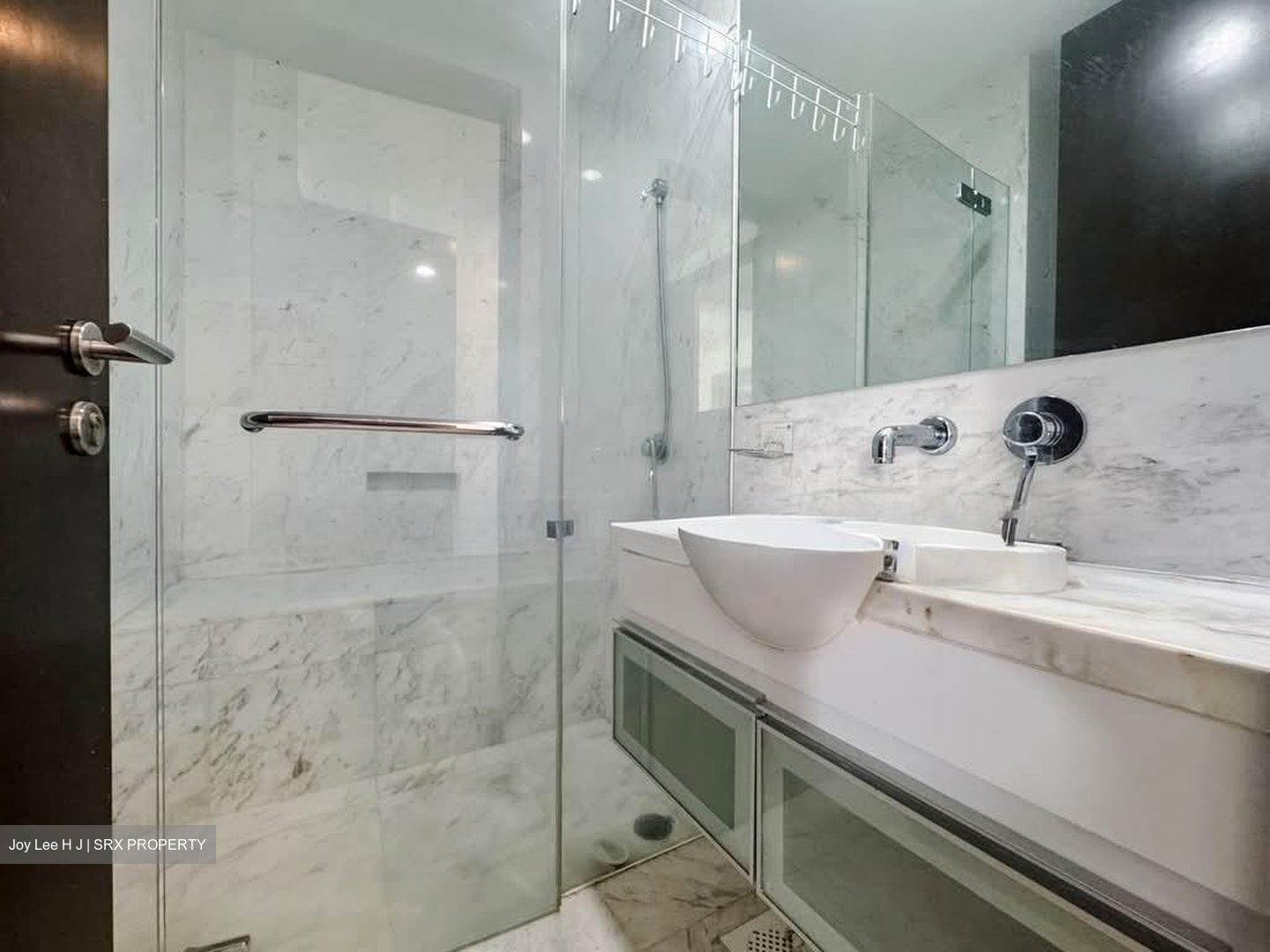 Country Park Condominium (D16), Condominium #559145751